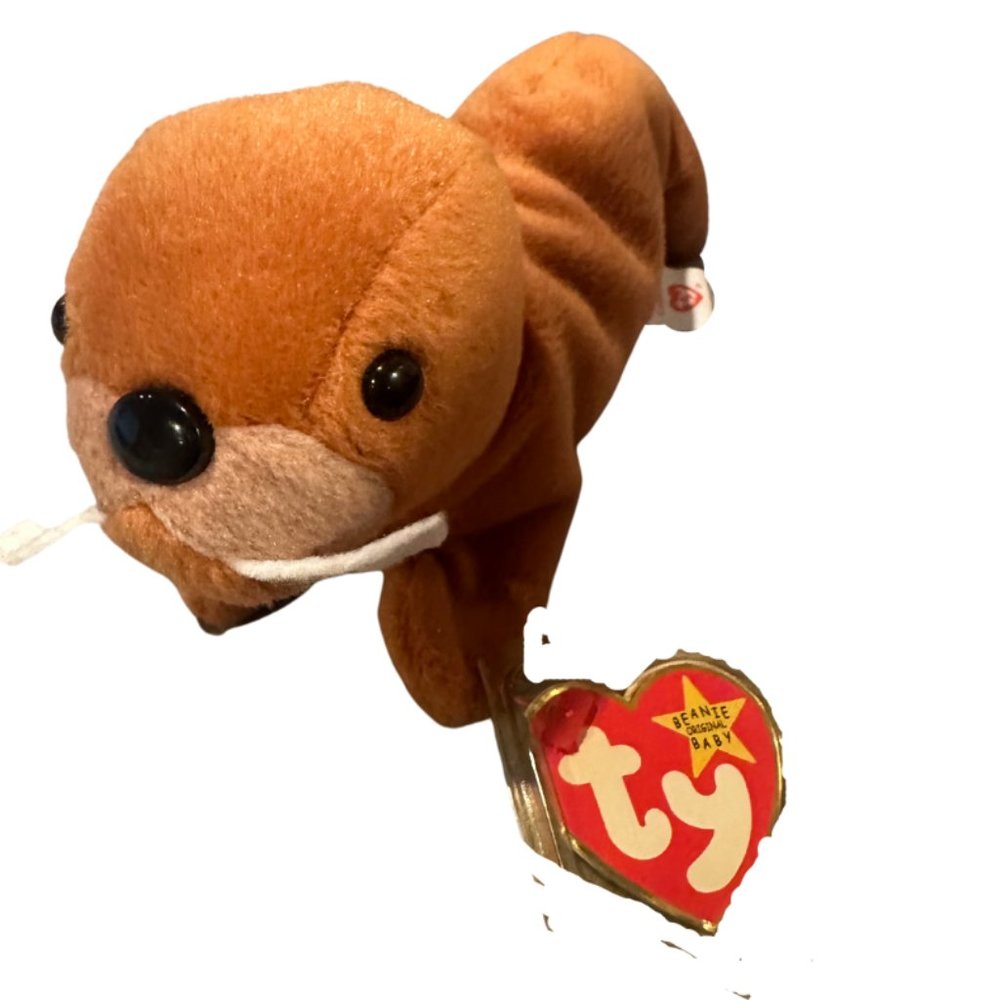 Tusk the Walrus Ty Beanie Baby NWMT